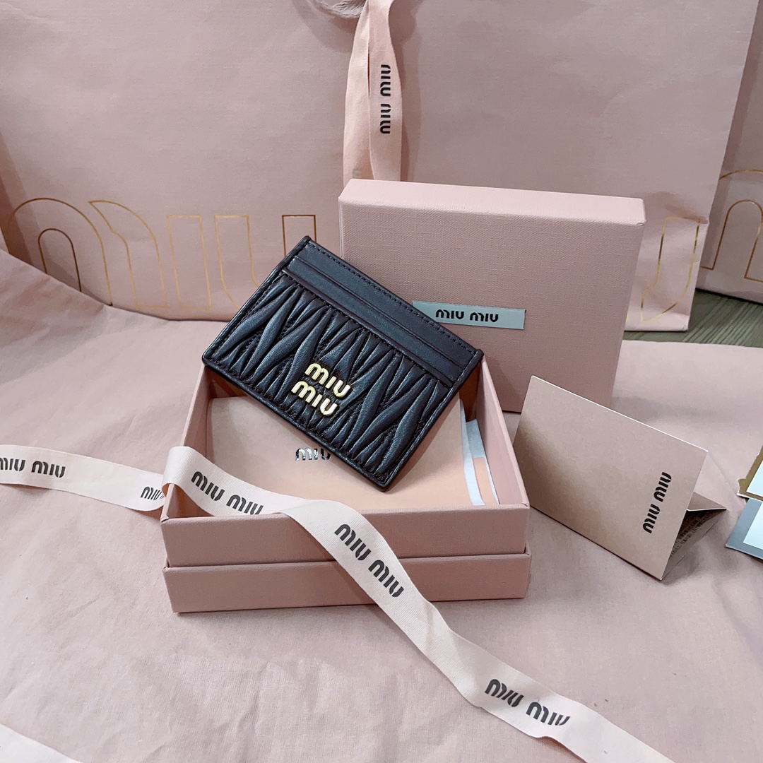 Miu Miu Black Matelassé Nappa Leather Card Holder | Miu Miu