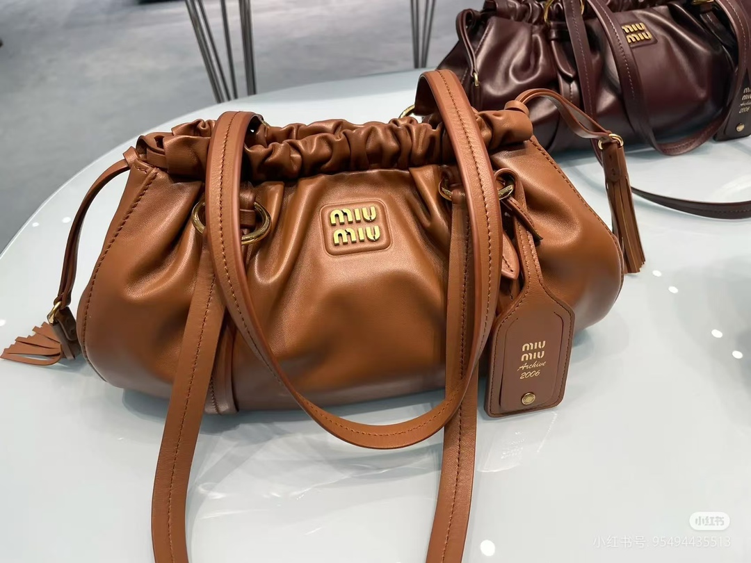 Miu Miu Caramel Nappa Leather Joie Shopping Bag in Brown |