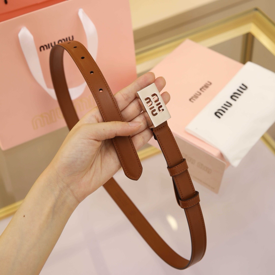MIU MIU Classic Leather Belt- sliver brown