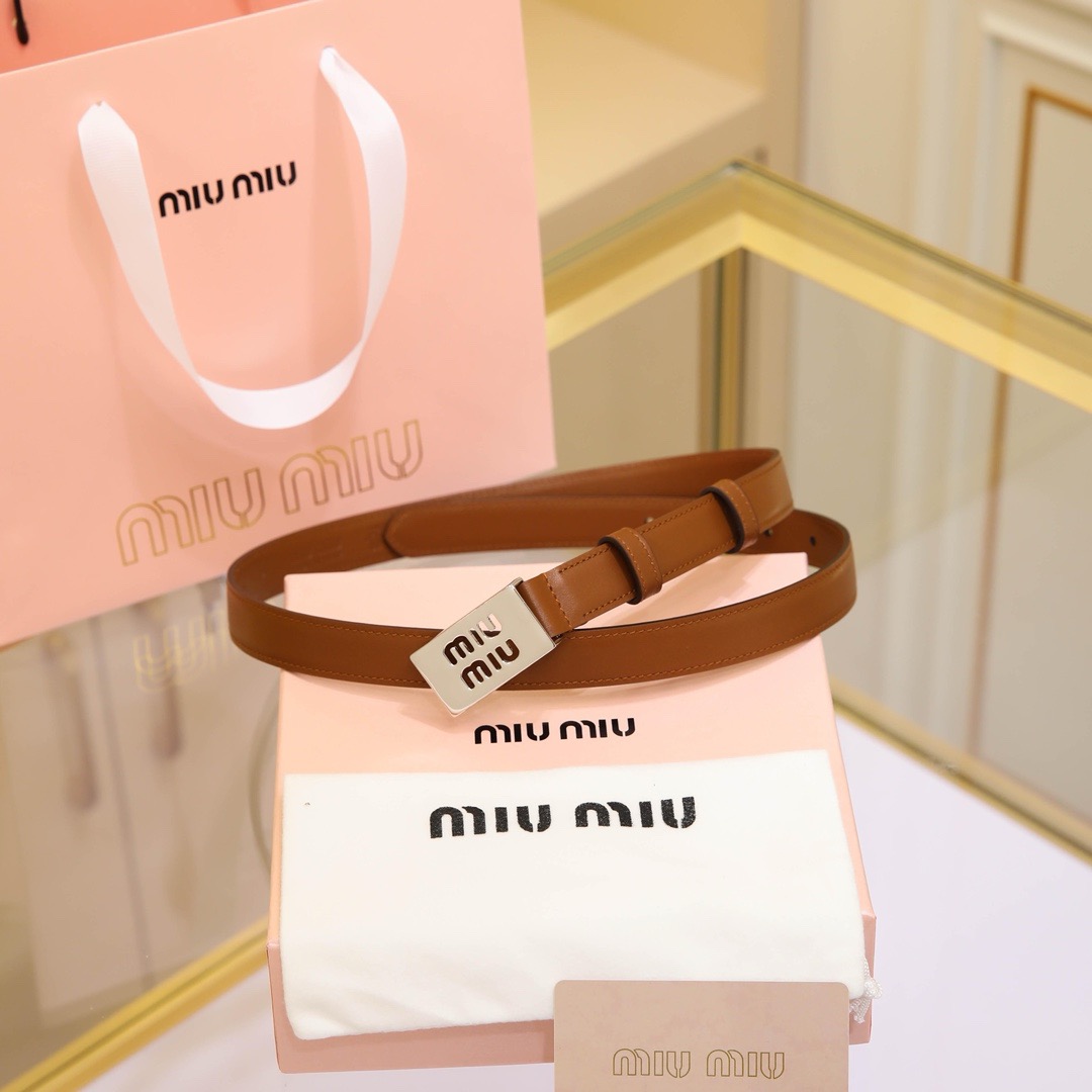 MIU MIU Classic Leather Belt- sliver brown