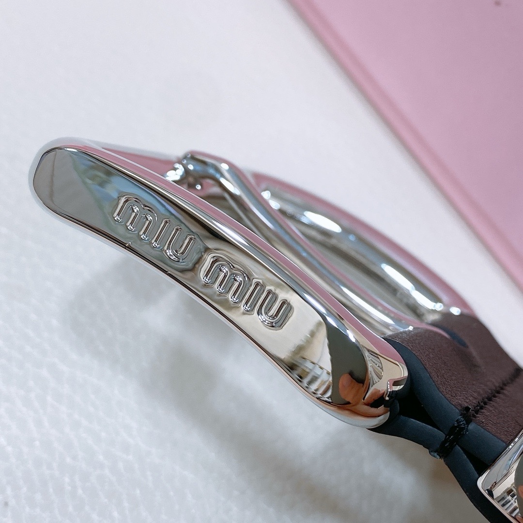 Miu Miu counter new belt 3.5- black