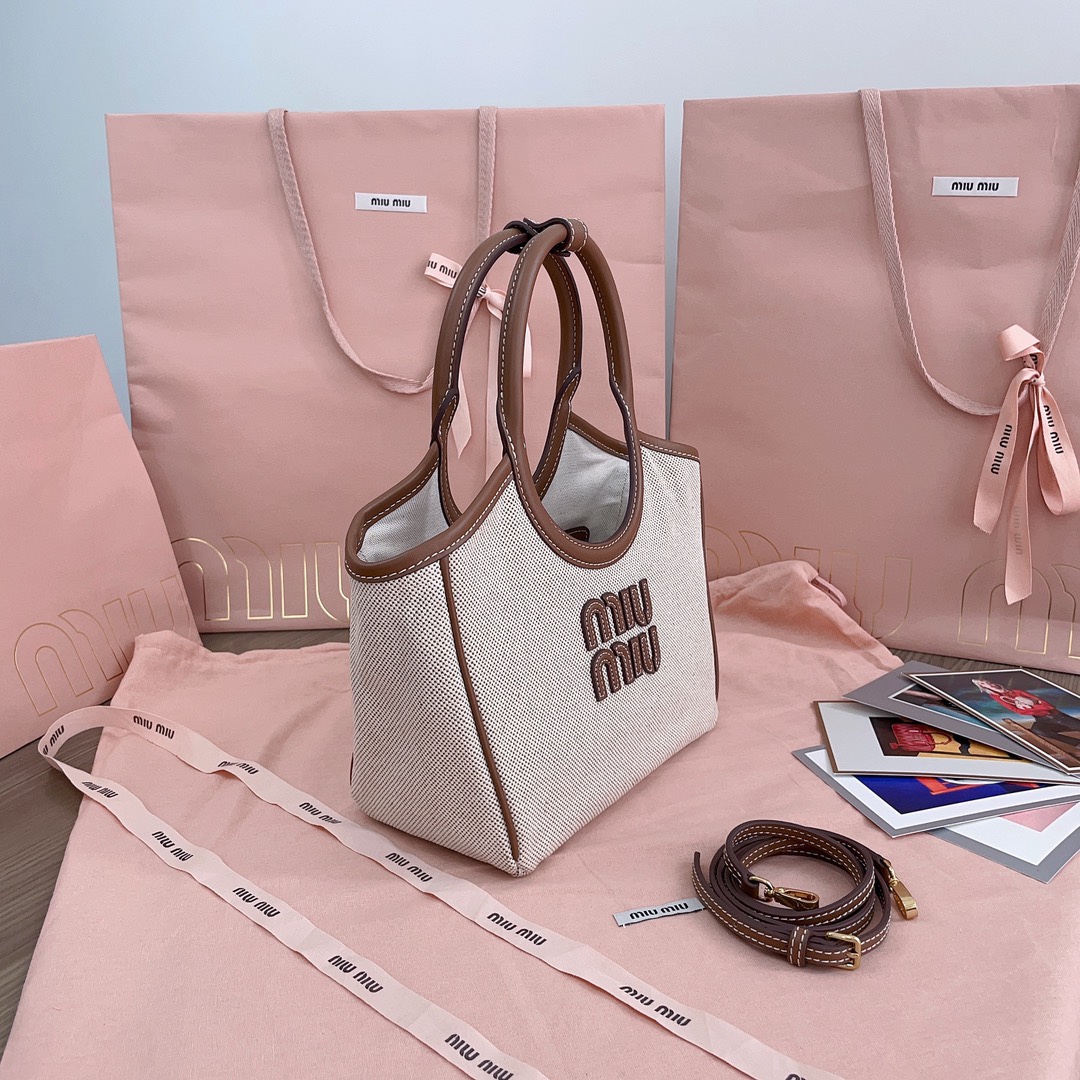 Miu Miu Ivy Canvas Tote Bag | Neutrals |