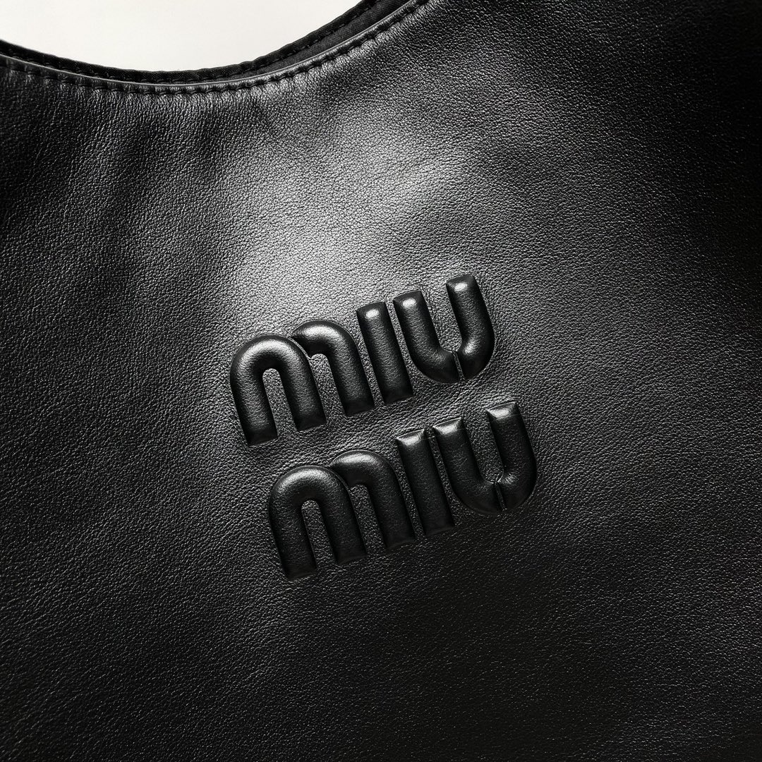 Miu Miu Leather Hobo Bag In Black  Miu Miu 00849