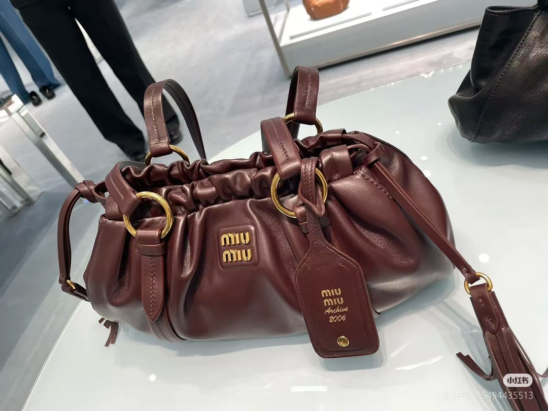 Miu Miu Leather Joie - Burgundy Shoulder Bags,