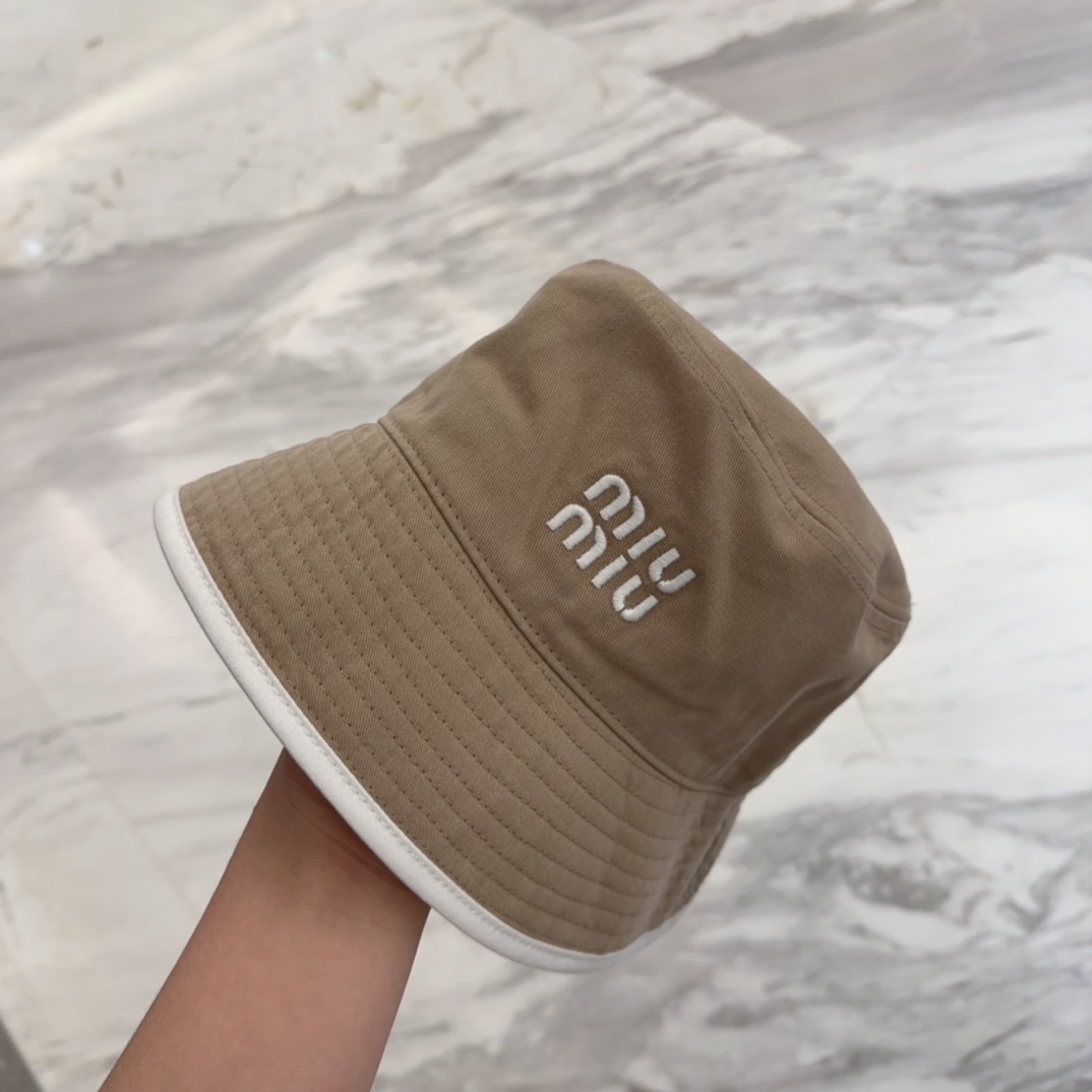Miu Miu Beige Cotton Bucket Hat - White Logo Trim
