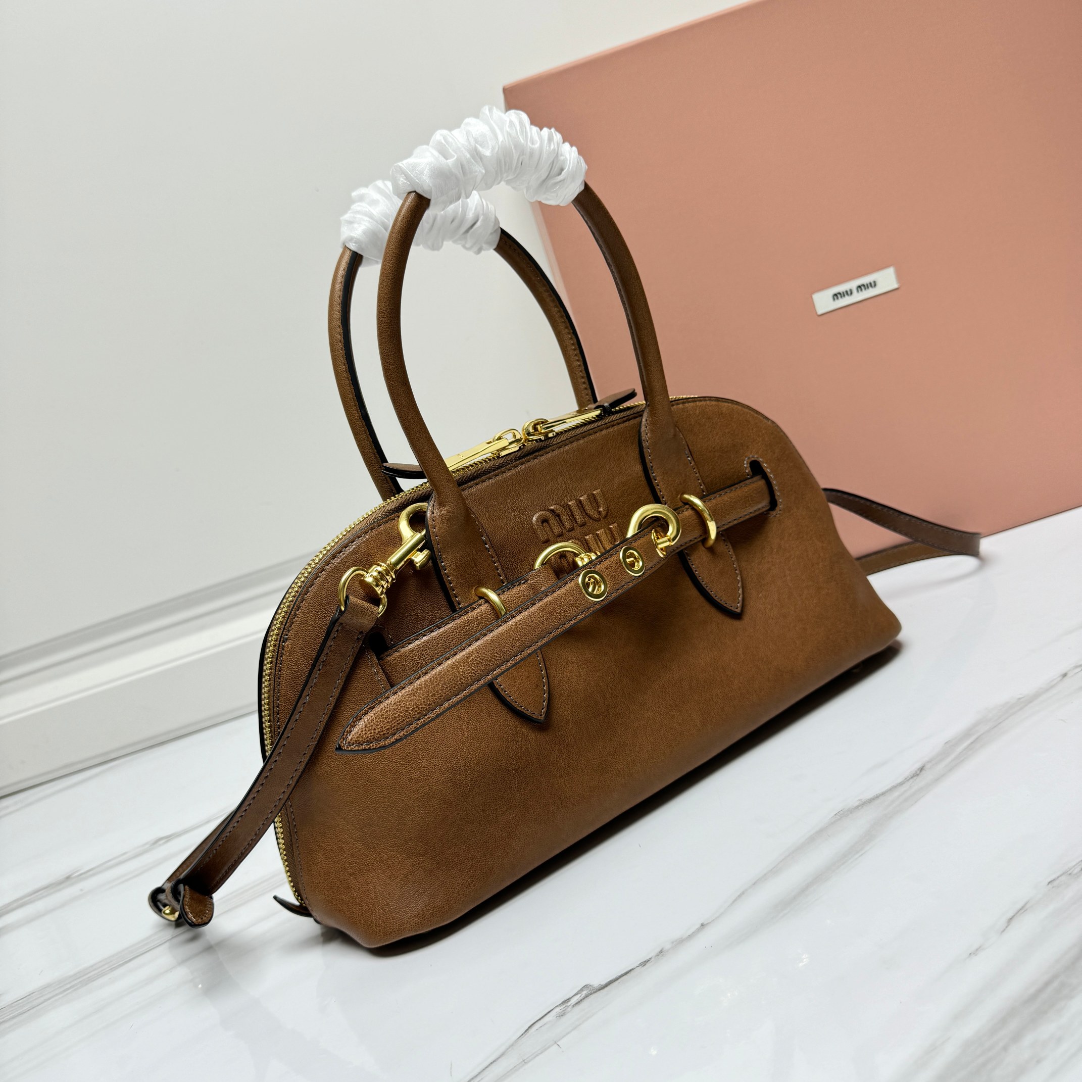 MIU MIU Nappa Aviator Small Aventure Bag Rovere 1614220 |