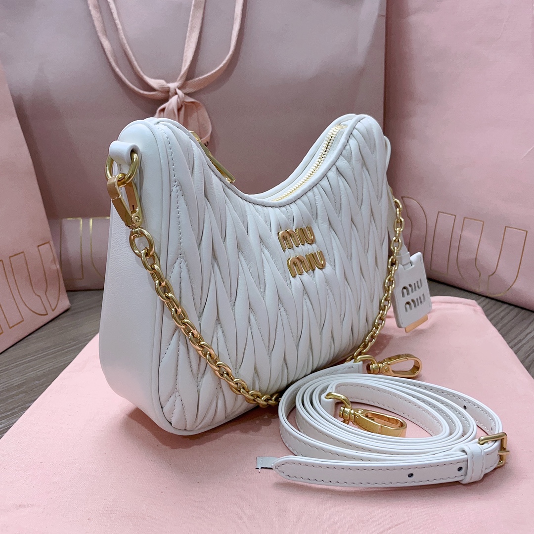 MIU MIU Nappa Matelasse Shoulder Bag White 1423286