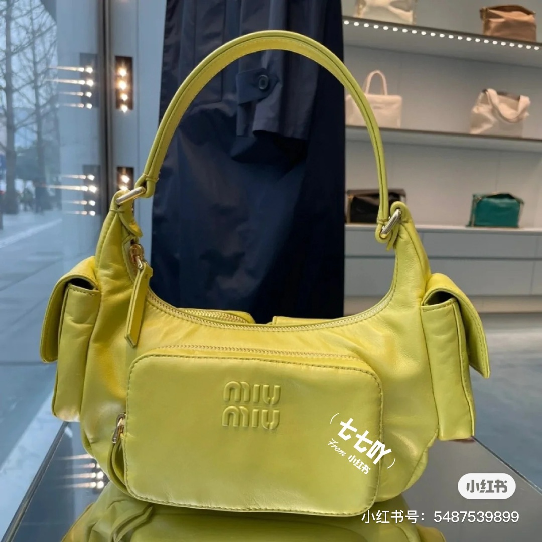 MIU MIU Nappa Pocket Bag Cedro 1547319 yellowMiu Miu
