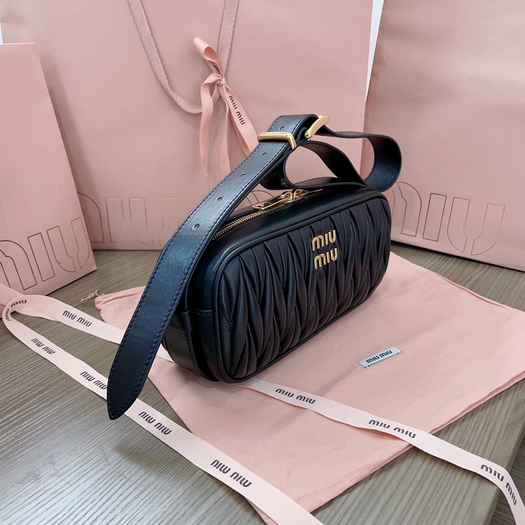 Miu Miu Shoulder Bag Black Womens Miu Miu