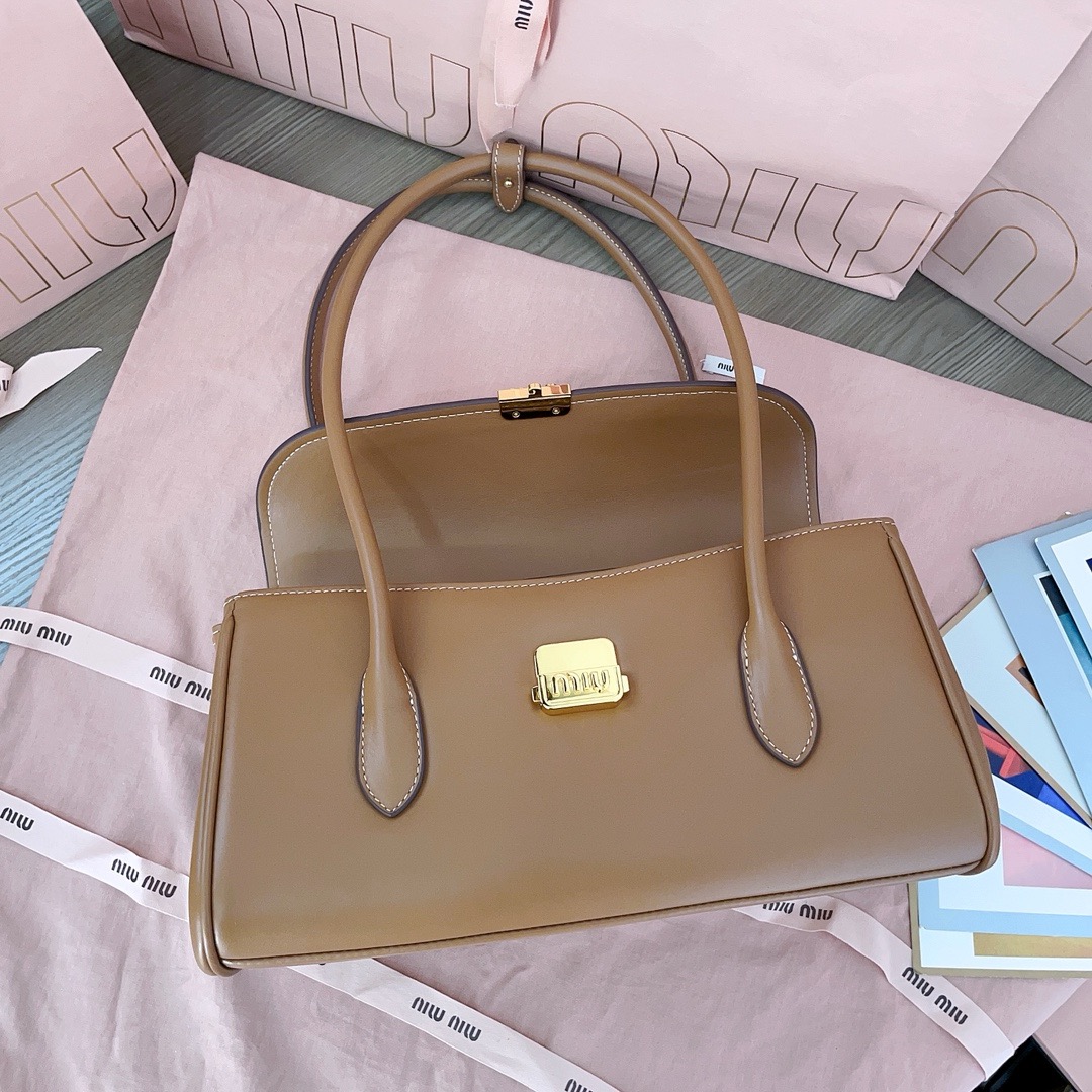 Miu Miu Shoulder Bag 'Cognac'