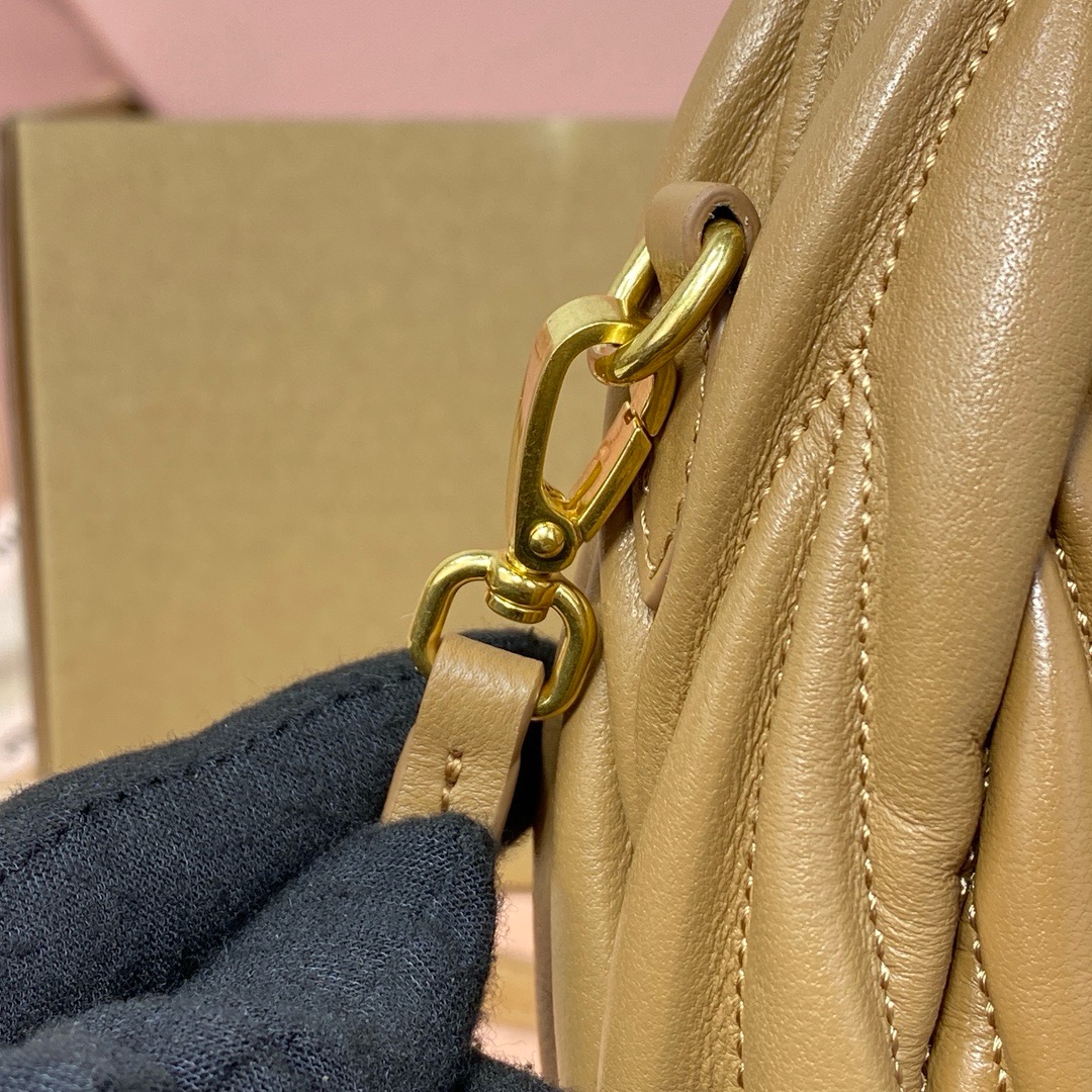 Miu Miu Wander Matelassé 'Caramel'