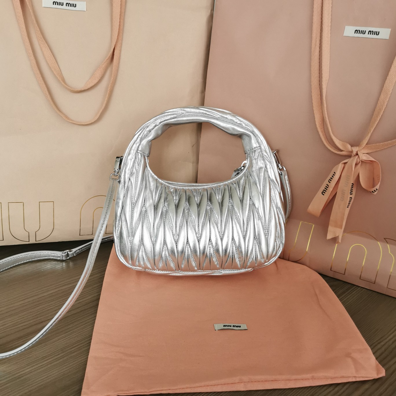 Miu Miu Wander matelassé nappa leather hobo mini-bag - Miu Miu 03999