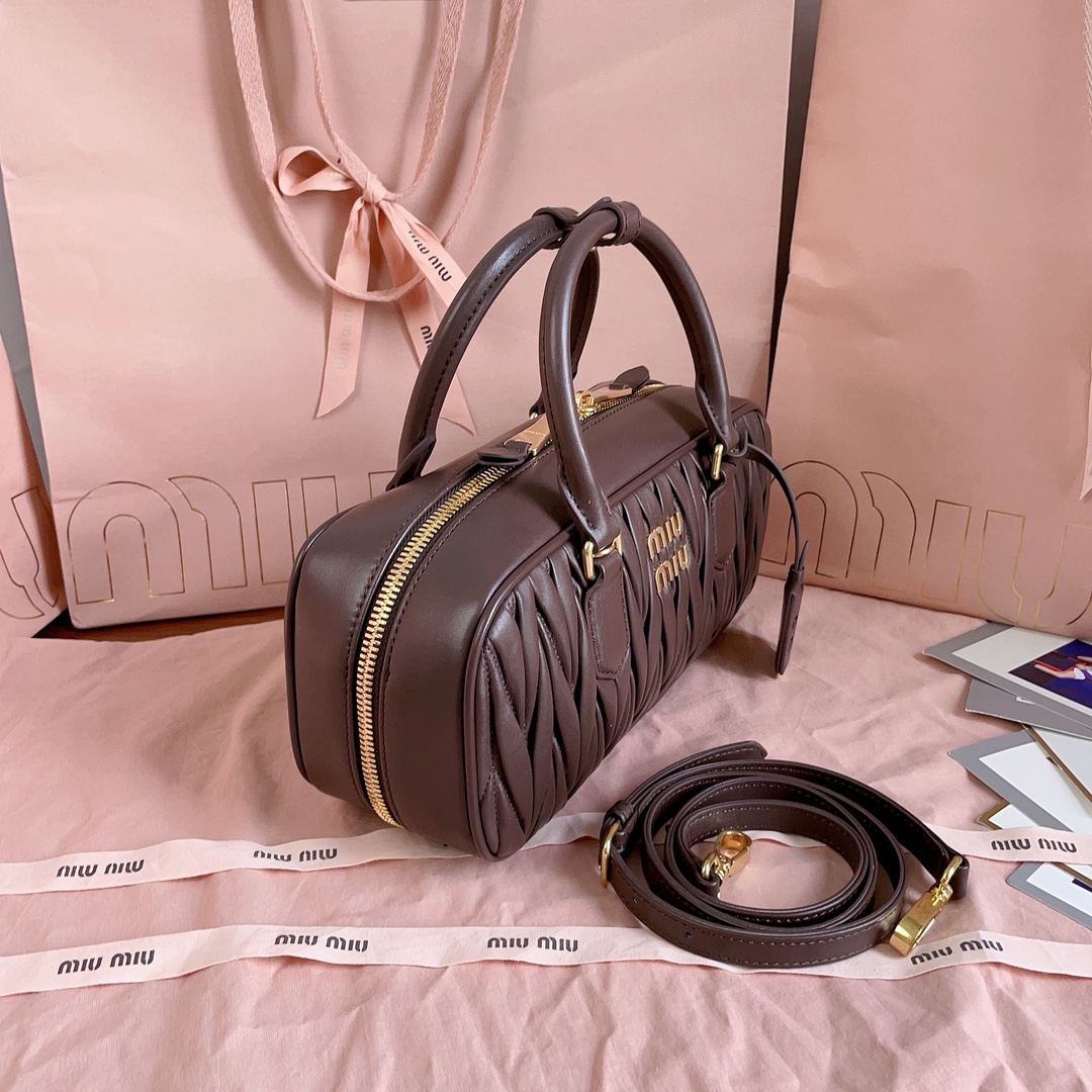 Miu miu Wander matelassé nappa leather small hobo bag