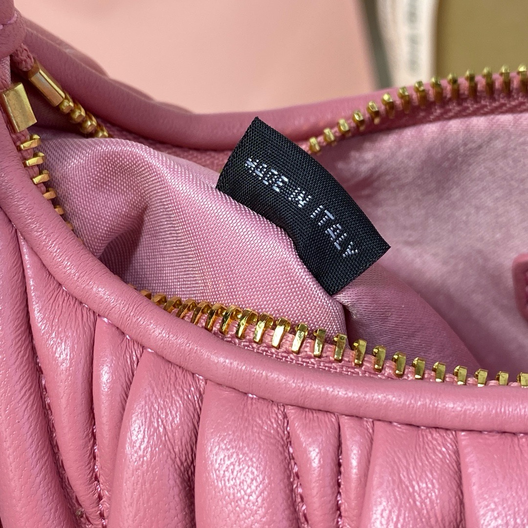 Miu Miu Wander Matelassé 'Pink' Bag
