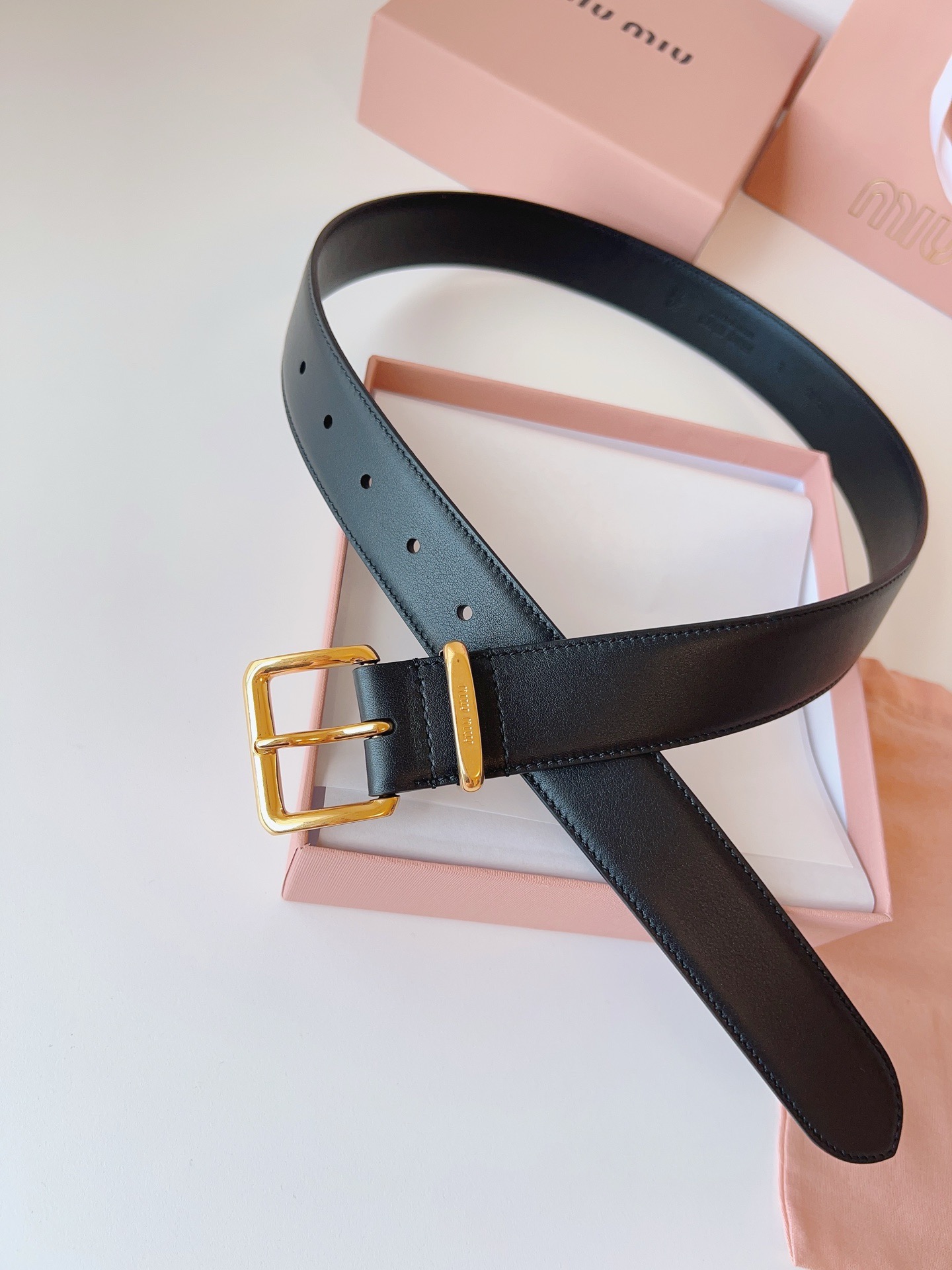 Miu Miu women's belt* cowhide 3.5cm wide Black