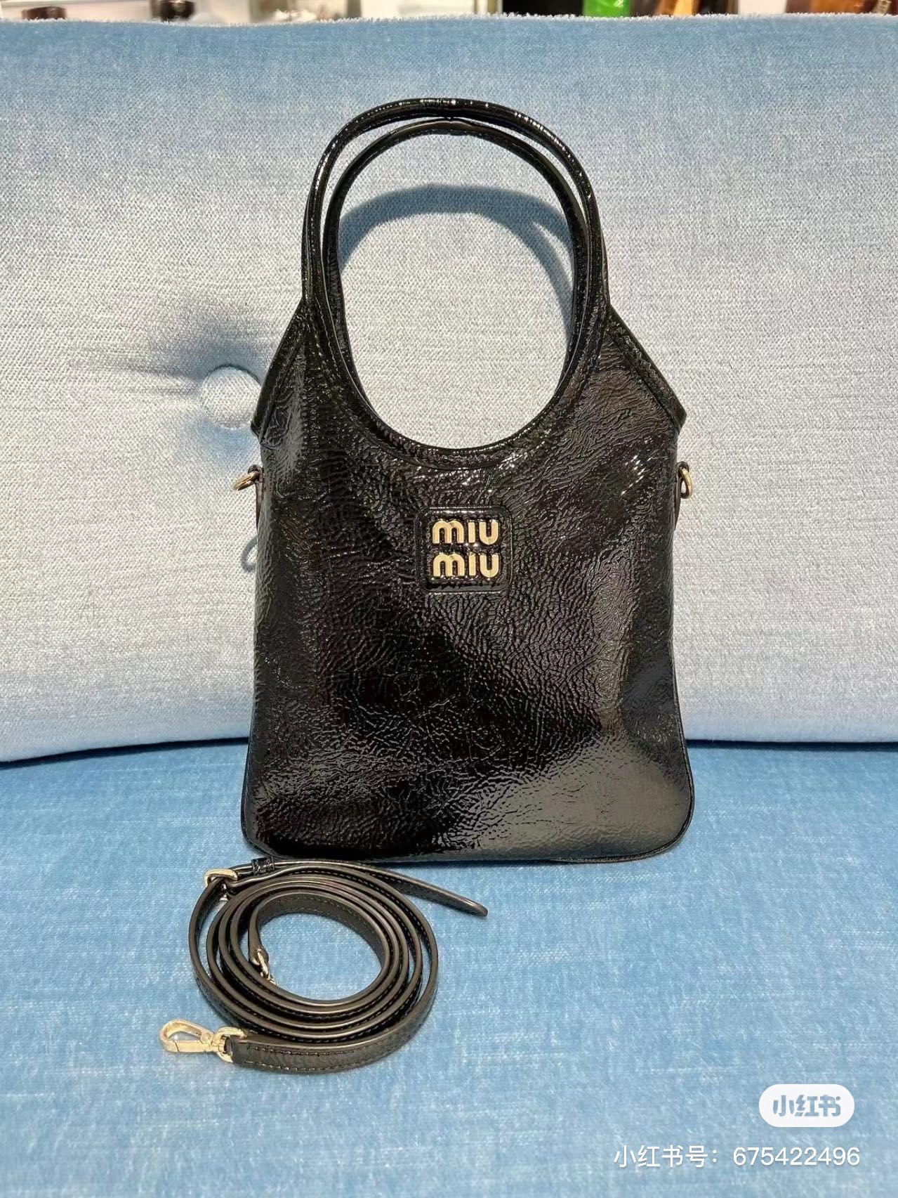 Miu wander leather handbag Miu Miu Brown in Leather -