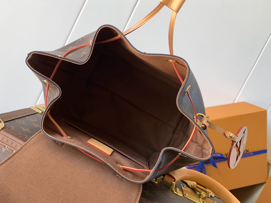 Montsouris PM Monogram Brown Backpack – Bag | LOUIS VUITTON