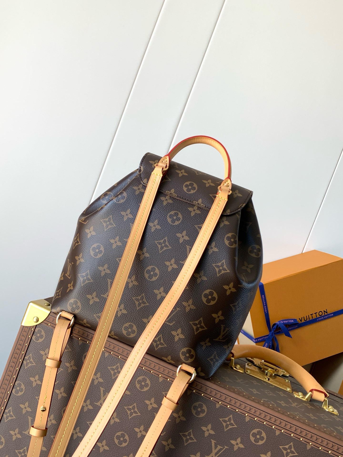 Montsouris PM Monogram Brown Backpack – Bag | LOUIS VUITTON
