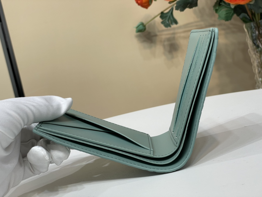 Multiple Wallet Taurillon Monogram – Bags and Small Multiple Wallet