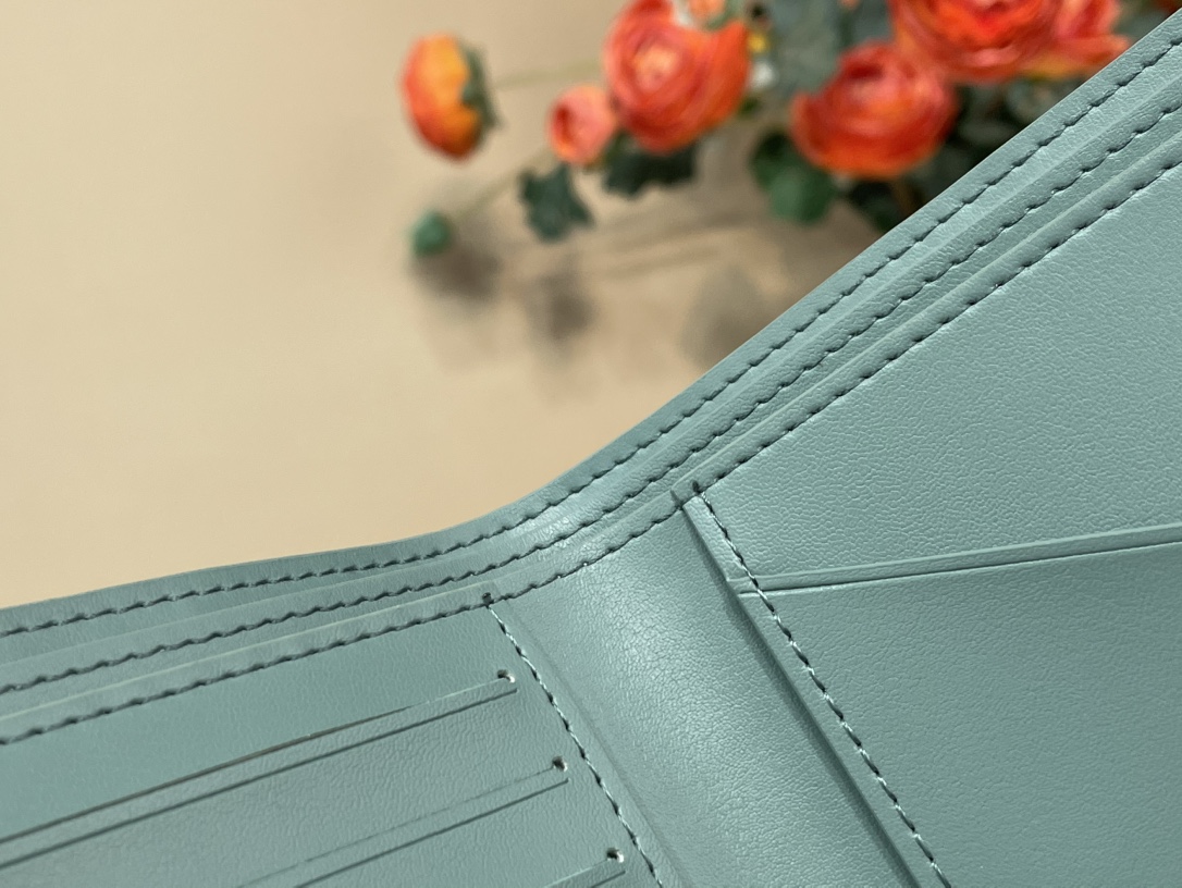 Multiple Wallet Taurillon Monogram – Bags and Small Multiple Wallet