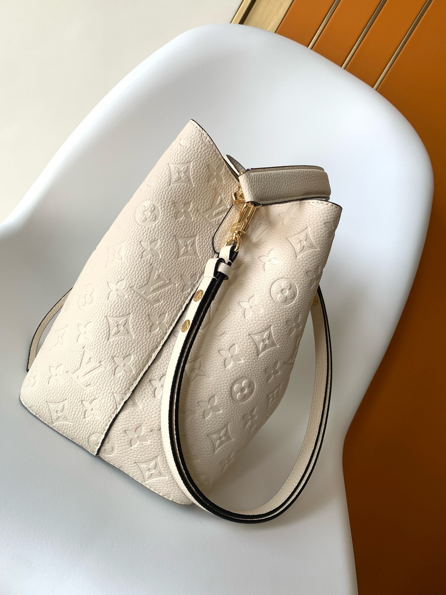 Muria Mahina Beige Bag - Bag | LOUIS VUITTON