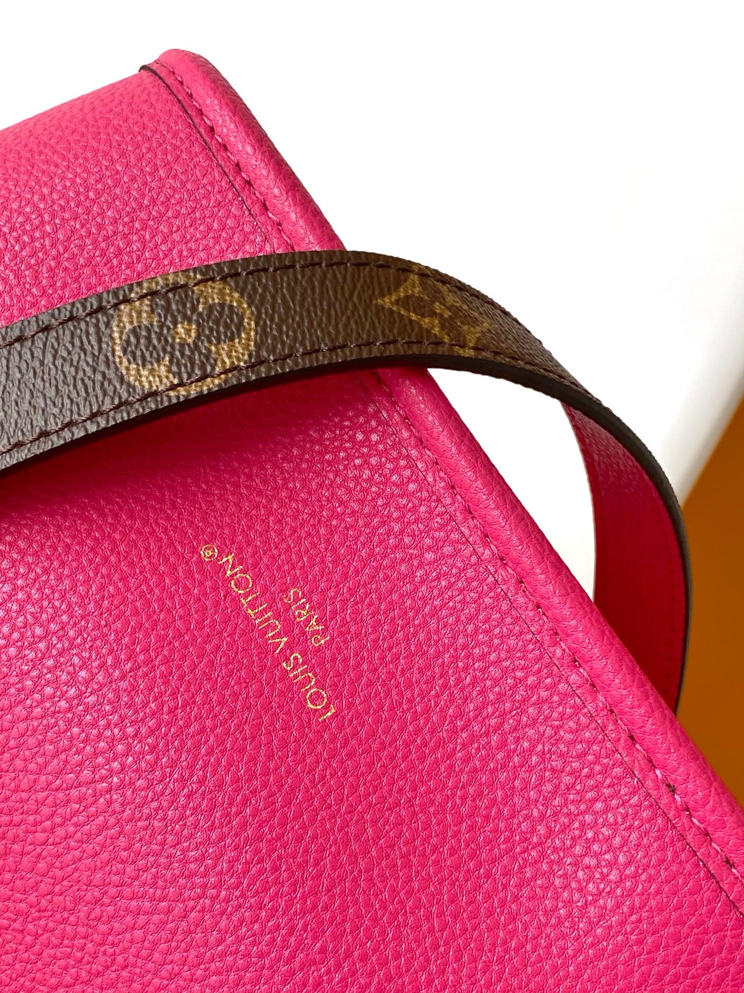 Neverfull Bandoulière Inside Out BB Bag Pink - Women's Handbag