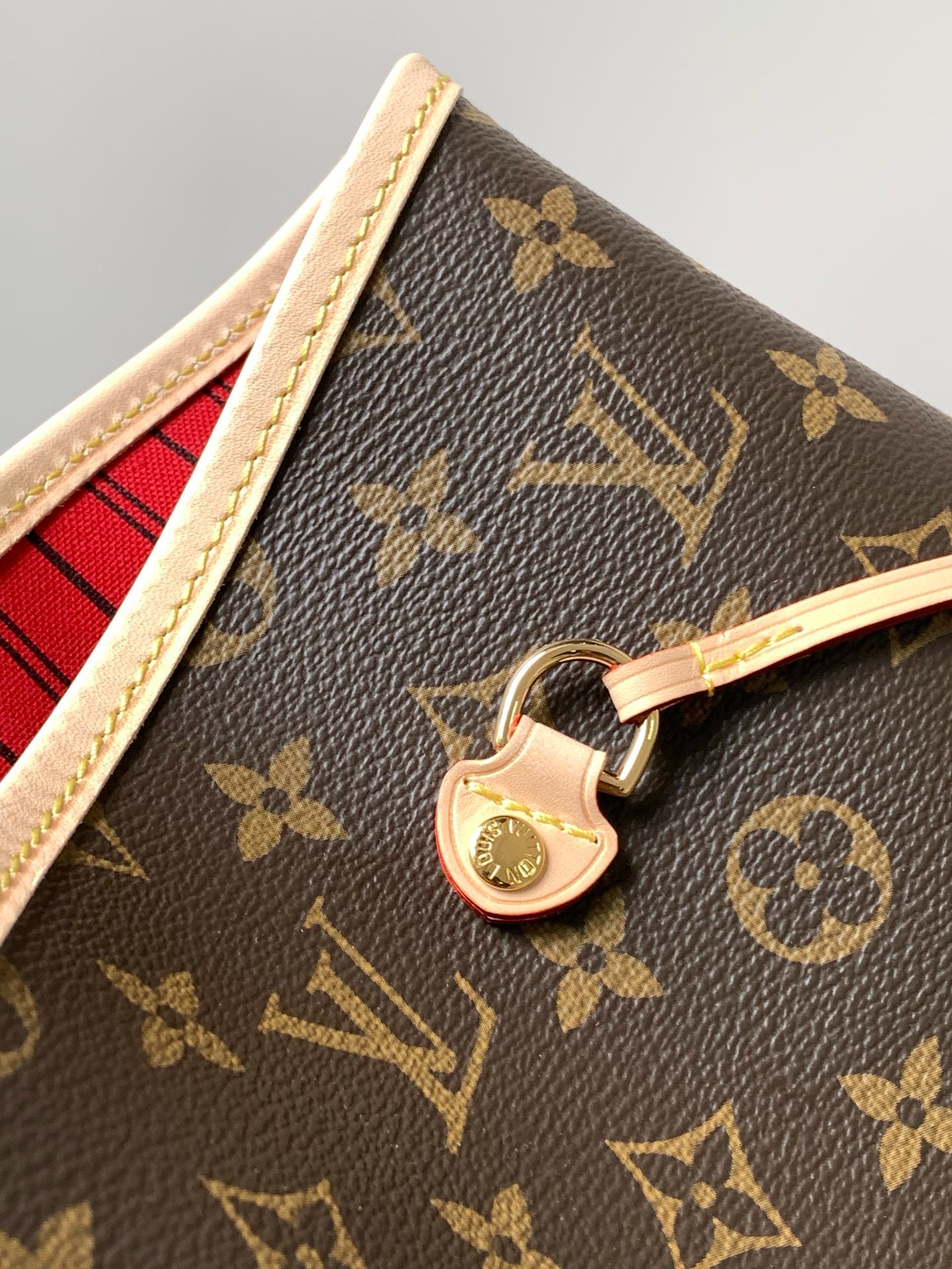 Neverfull Bandoulière Inside Out MM Monogram Red Bag – Women’s Handbag | LOUIS VUITTON