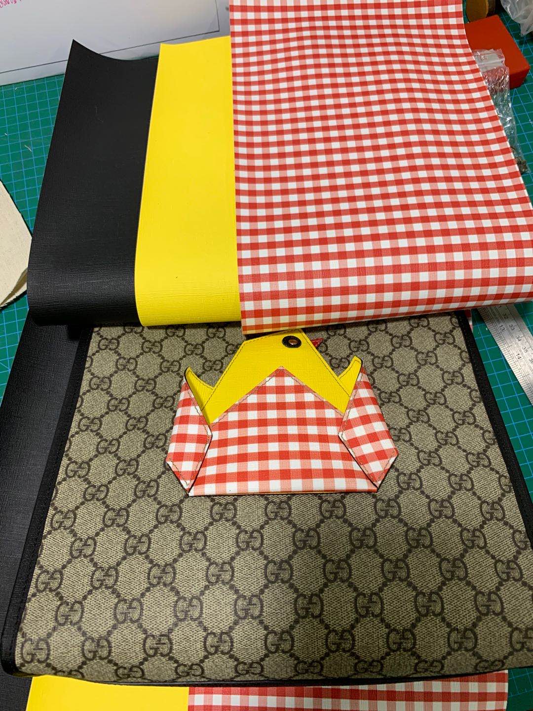 Gucci GG Supreme Chicken Tote Bag | Stunning 2024 Edition