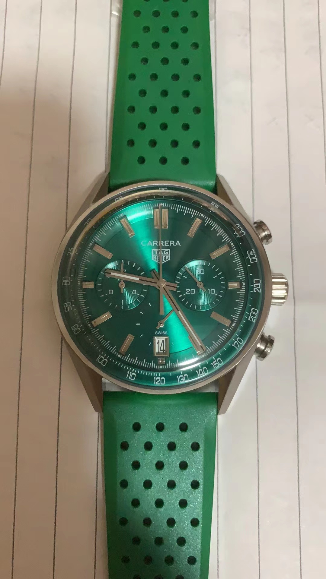 TAG Heuer Carrera Green Dial - Green Rubber Strap Watch - Image 2