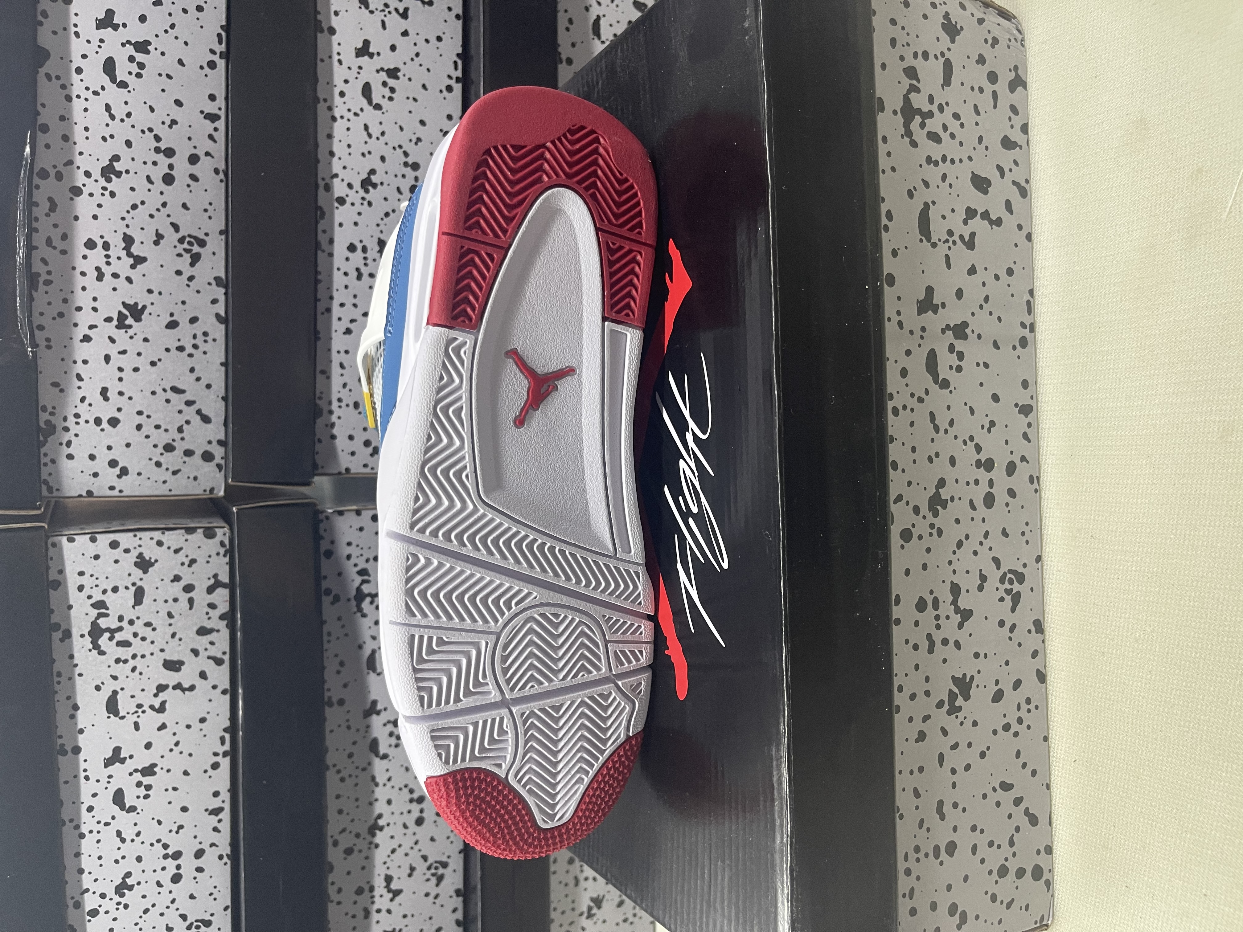 Nike Air Jordan 4 Retro Messy Room