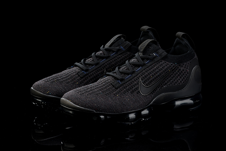 Nike Air VaporMax 2021 Flyknit ‘Triple Black’ DH4084