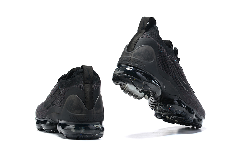 Nike Air VaporMax 2021 Flyknit ‘Triple Black’ DH4084