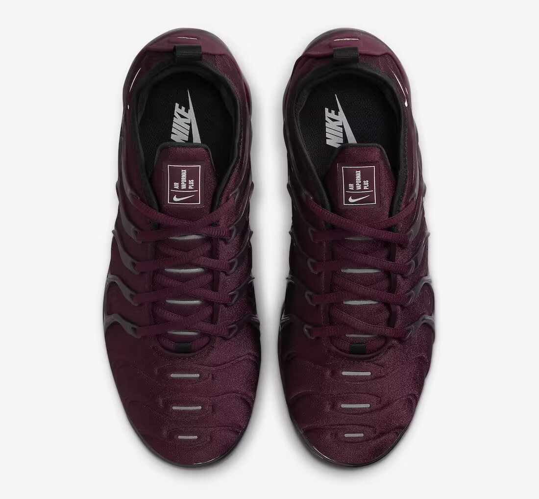 Nike Air Vapormax Plus Burgundy