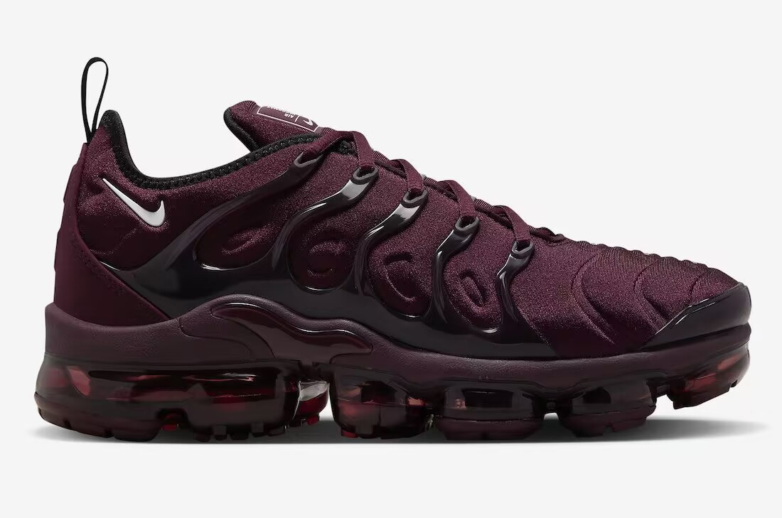 Nike Air Vapormax Plus Burgundy