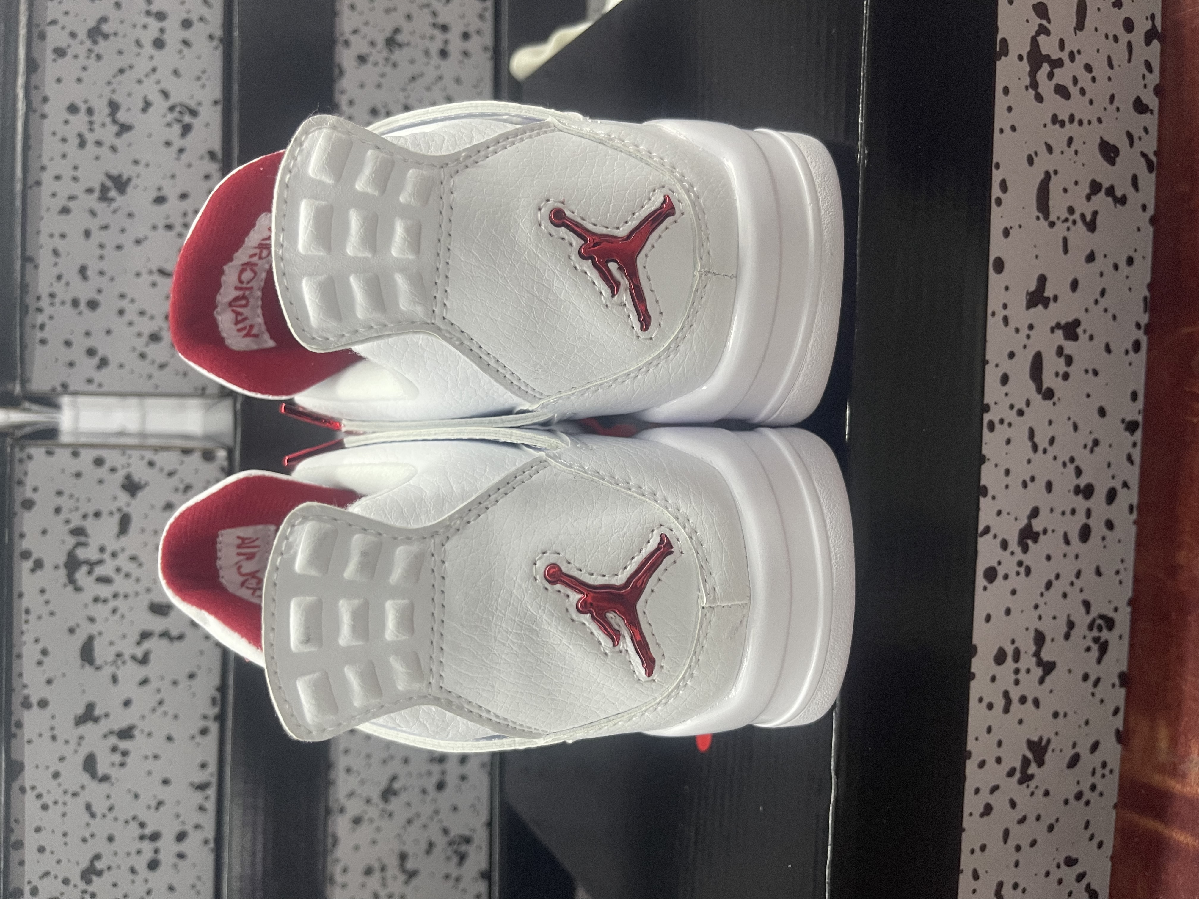Nike Jordan 4 Retro Metallic Pack White Red