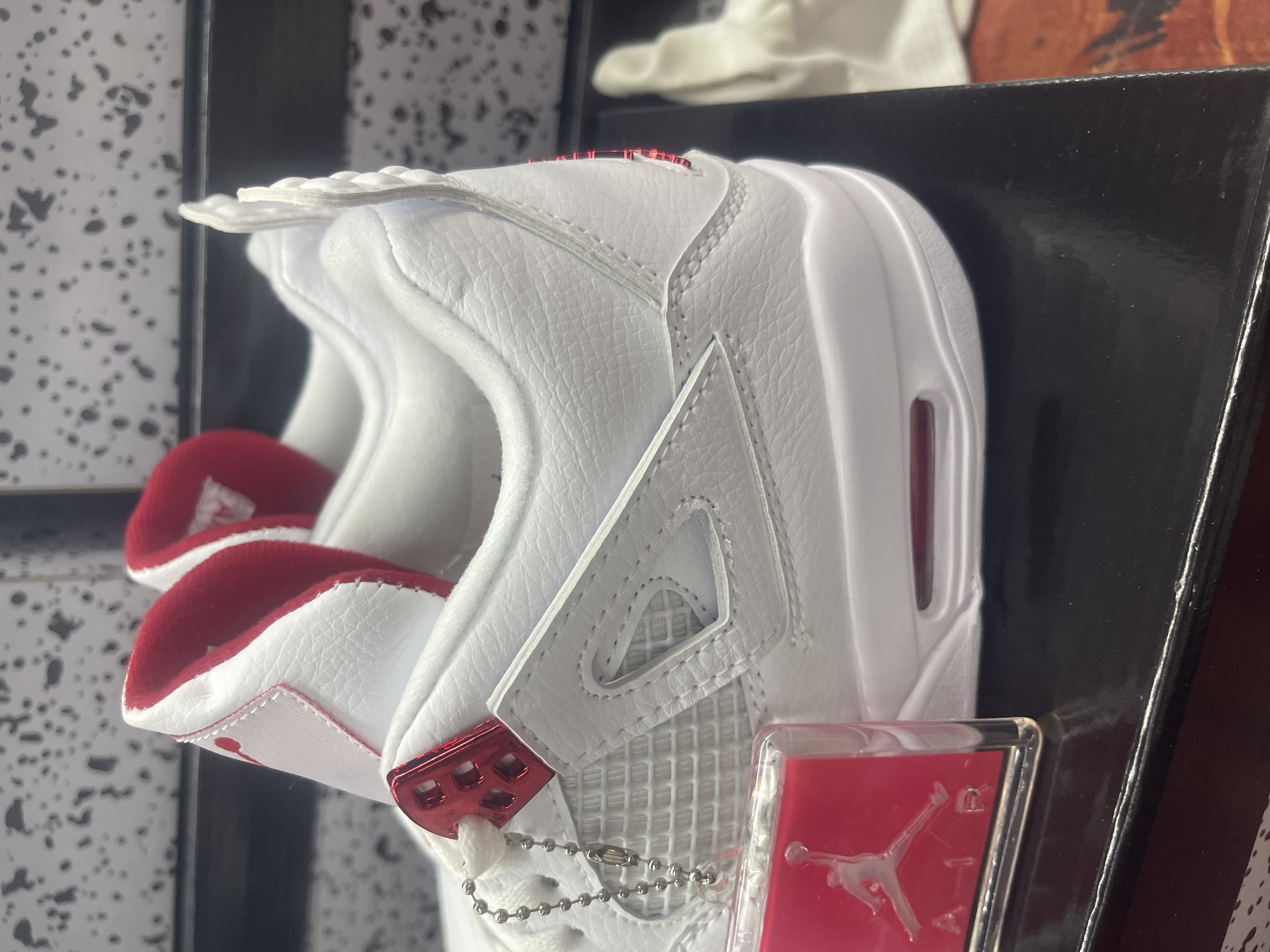 Nike Jordan 4 Retro Metallic Pack White Red