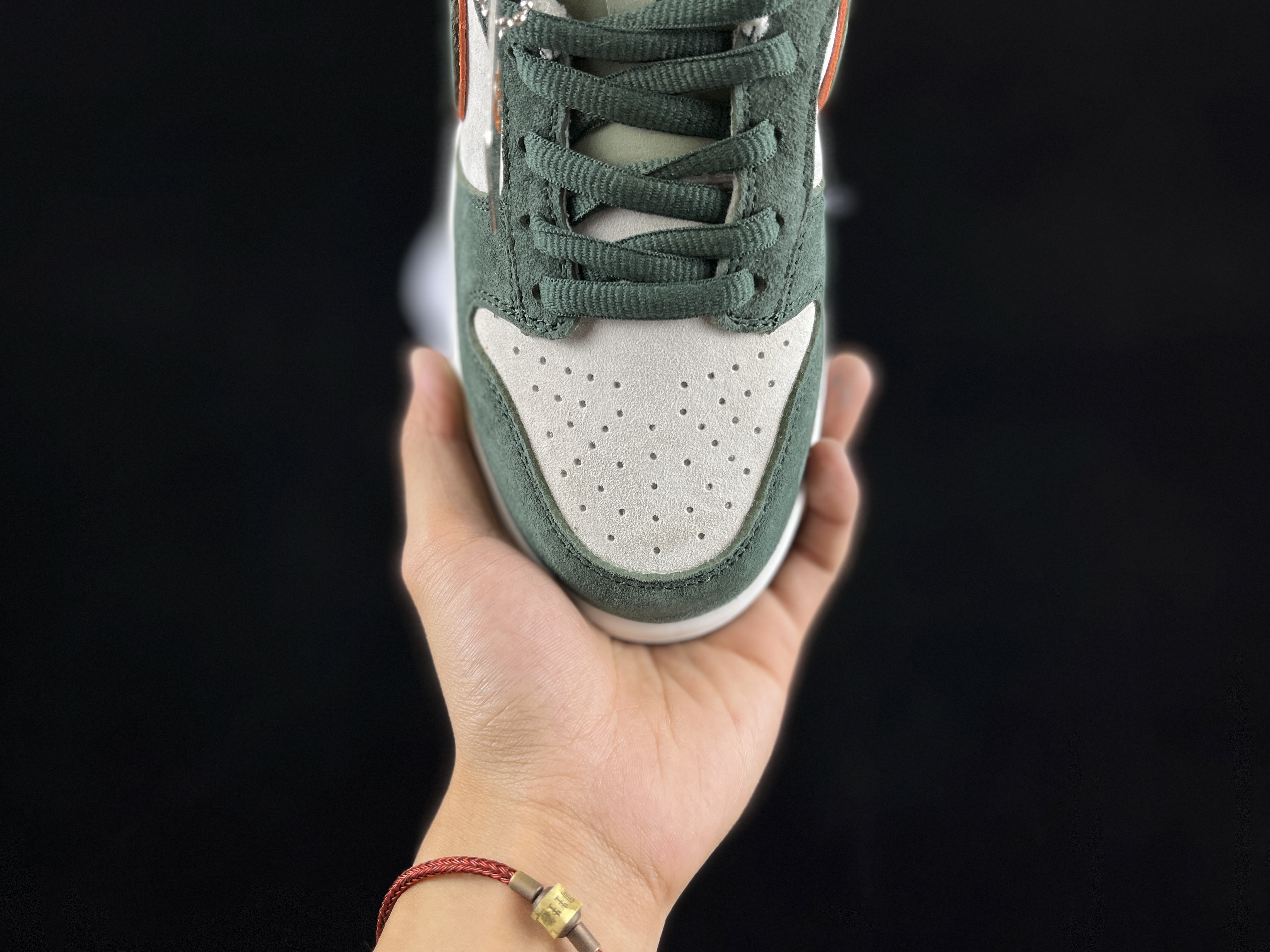 Nike SB Dunk Low x Otomo Katsuhiro “Steamboy OST”