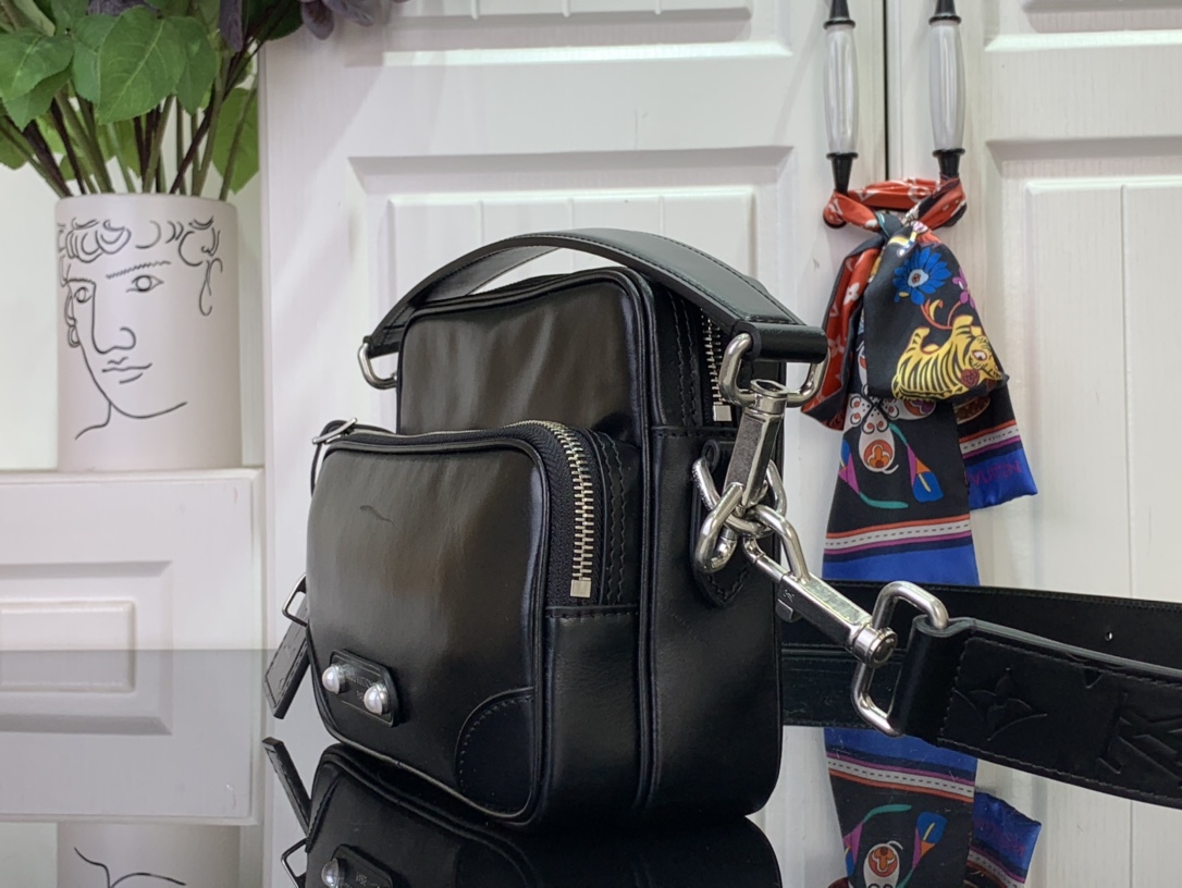 Nil H35 - Bags and Small Leather Goods - Men's Bags |