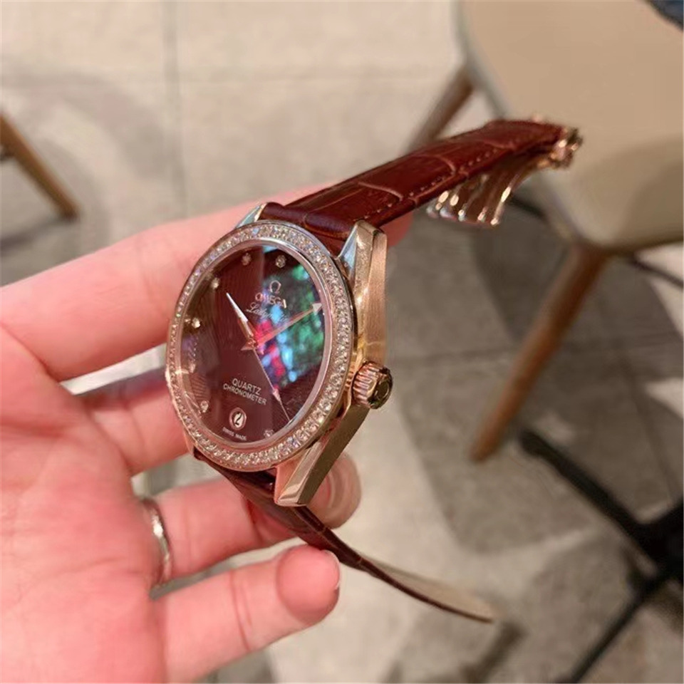 Omega Ladymatic Brown Diamond - Rose Gold Bezel - Image 2