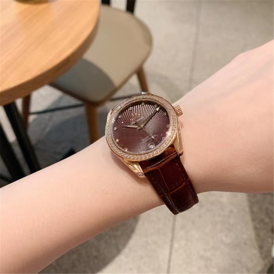 Omega Ladymatic Brown Diamond - Rose Gold Bezel - Image 5