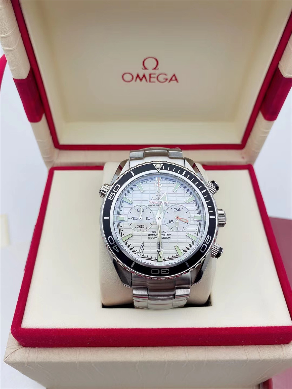 Omega Seamaster White Dial 2 Chrono Black Bezel Watch