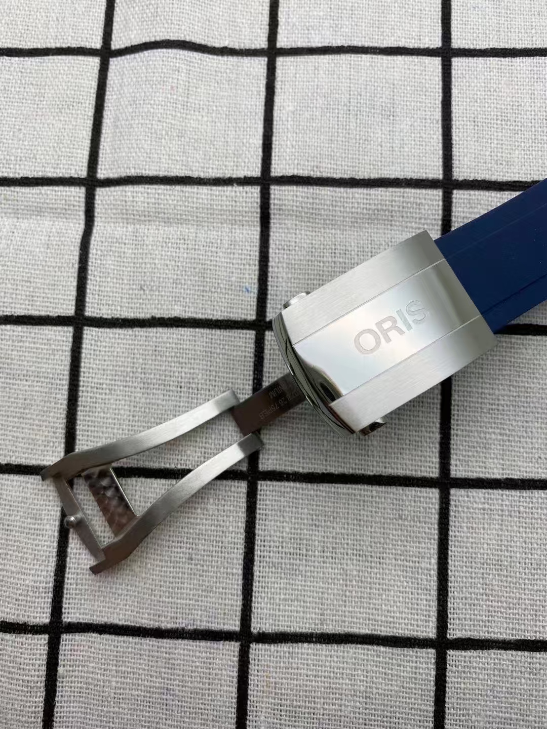 rubber Oris Aquis Chronograph Blue - Oris Aquis Chronograph Blue - Image 2