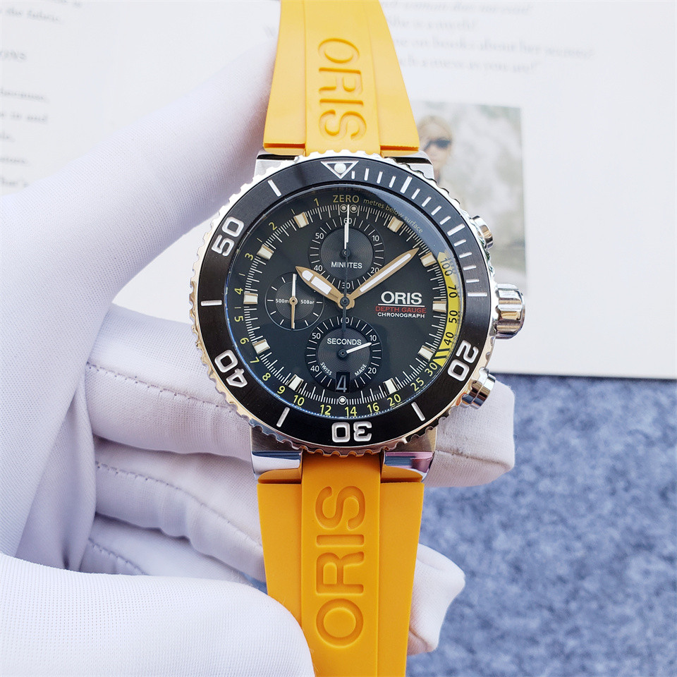 Oris Aquis Chronograph Yellow - Stainless Steel Black Dial - Image 5
