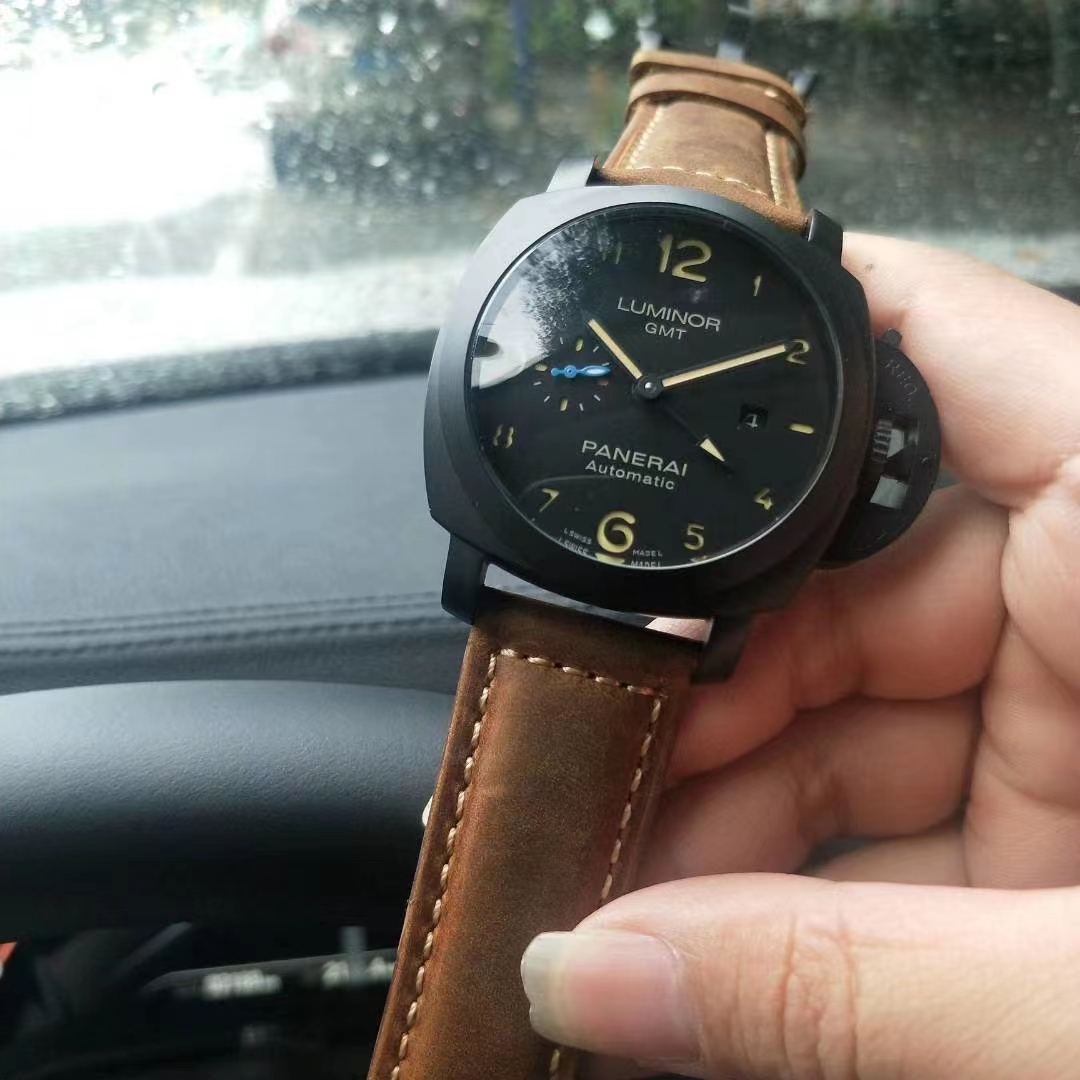 Panerai Luminor GMT Black Leather - Automatic Watch - Image 3