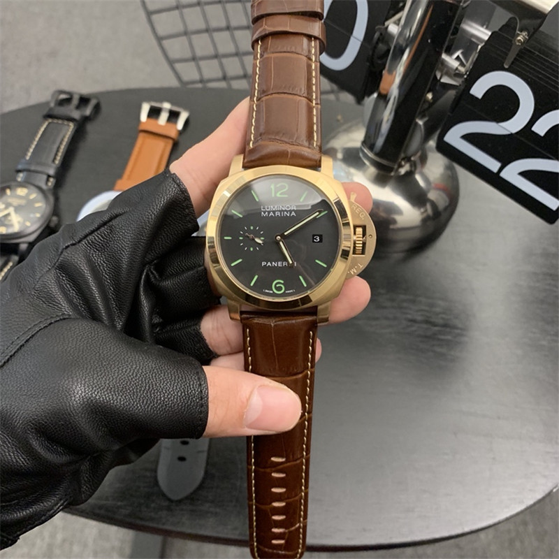 Panerai Gold Black Leather - Panerai Luminor Marina Gold - Black Dial - Image 4