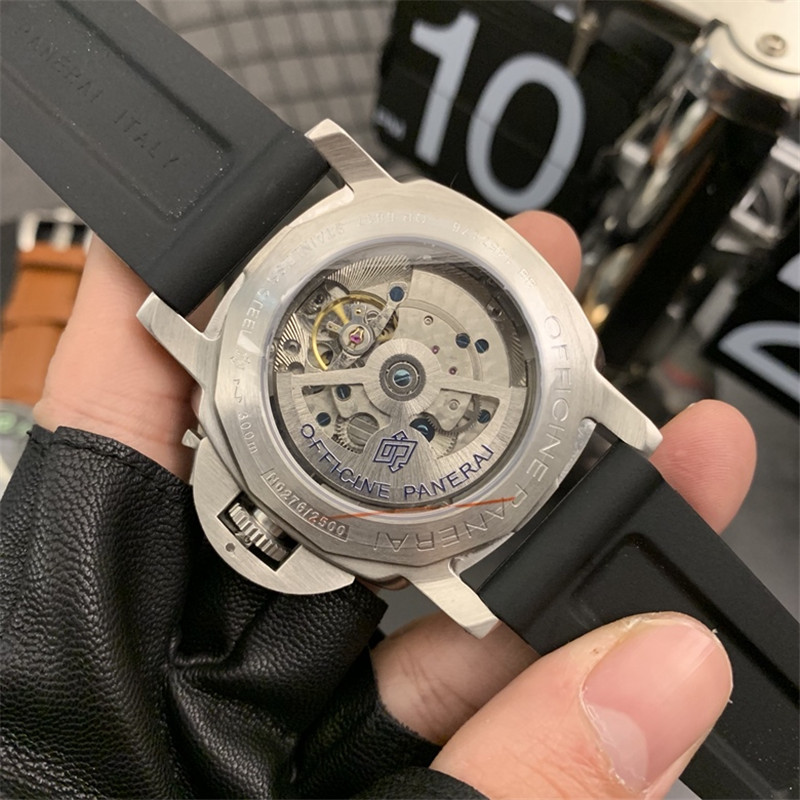 PANERAI Luminor PAM00090 Power reserve black Dial Automatic