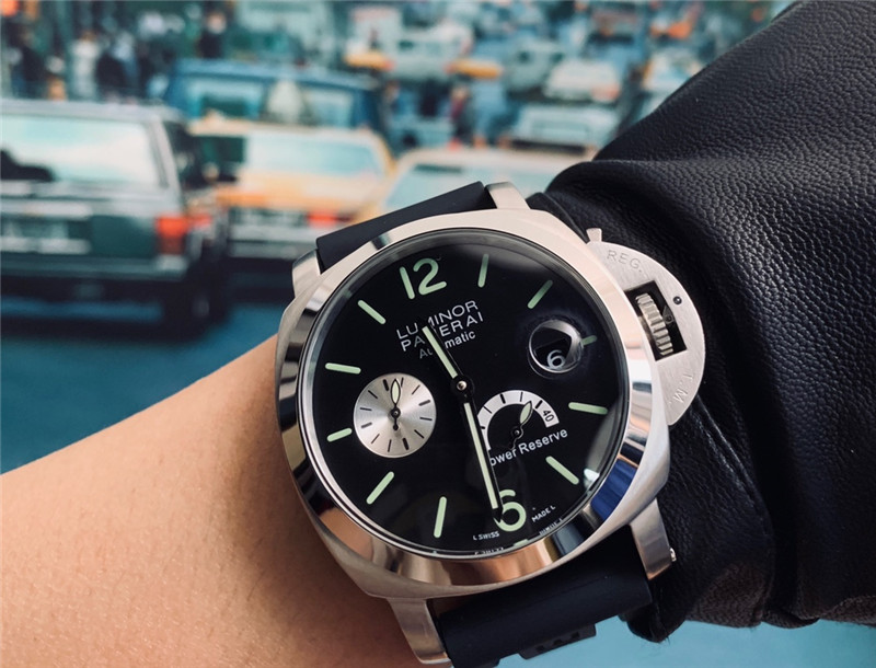 Panerai Luminor Power Reserve - Black Rubber Strap - Image 4