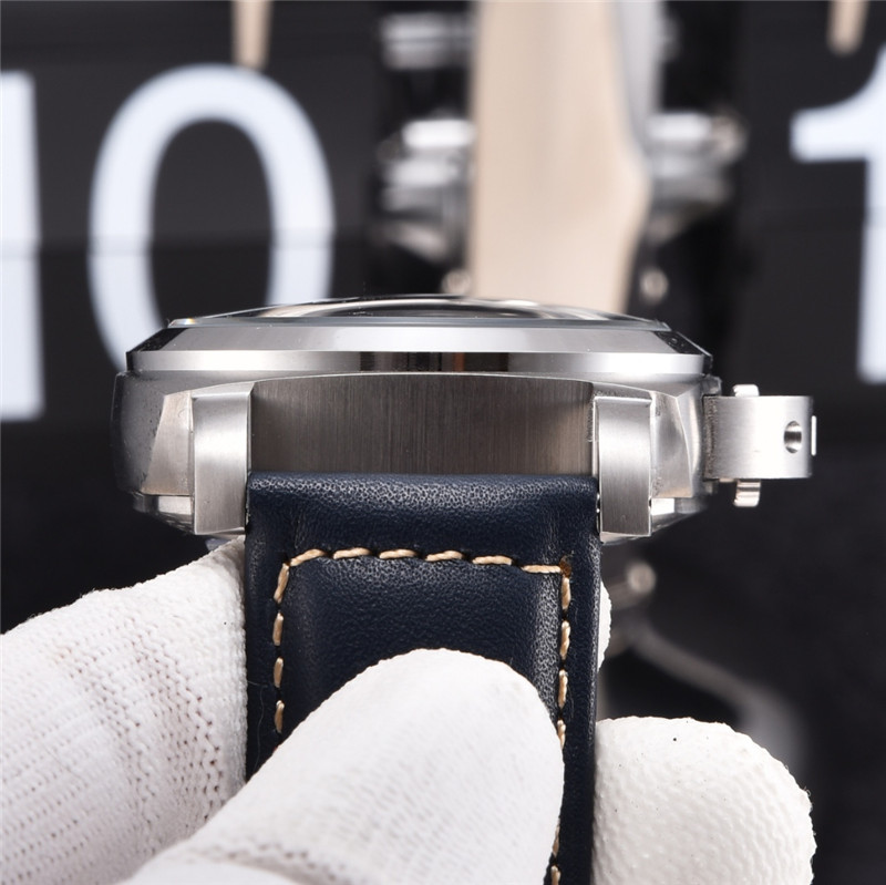 Panerai Luminor GMT Blue Leather - Stainless Steel Case - Image 3
