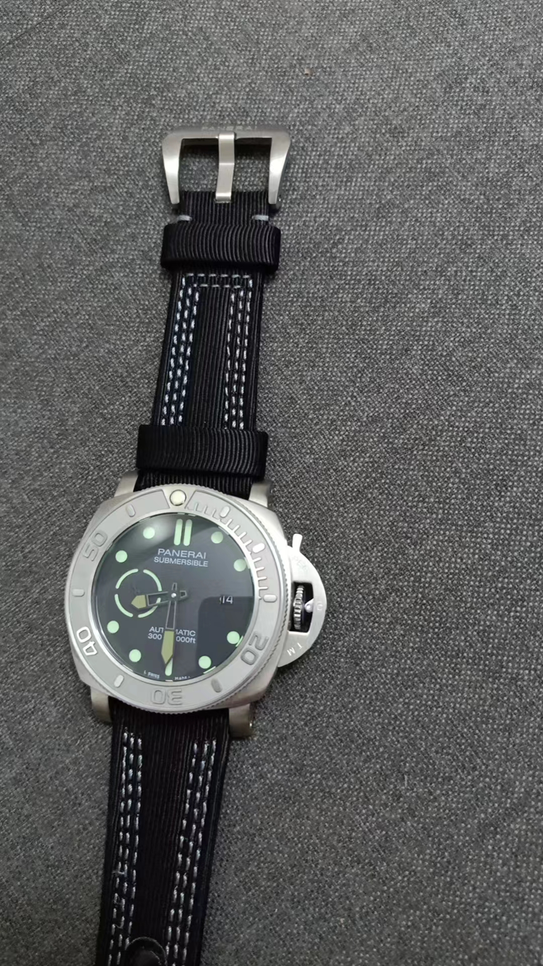 Panerai Submersible Black Dial Titanium - Panerai Submersible Black - Image 2