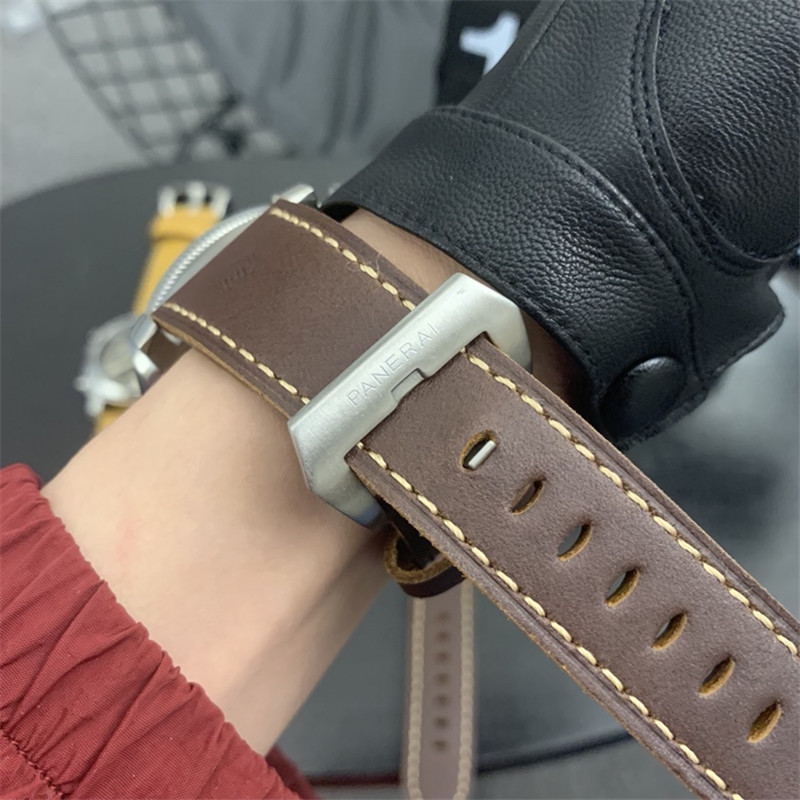 Panerai Luminor Submersible Steel Brown Leather - Image 2